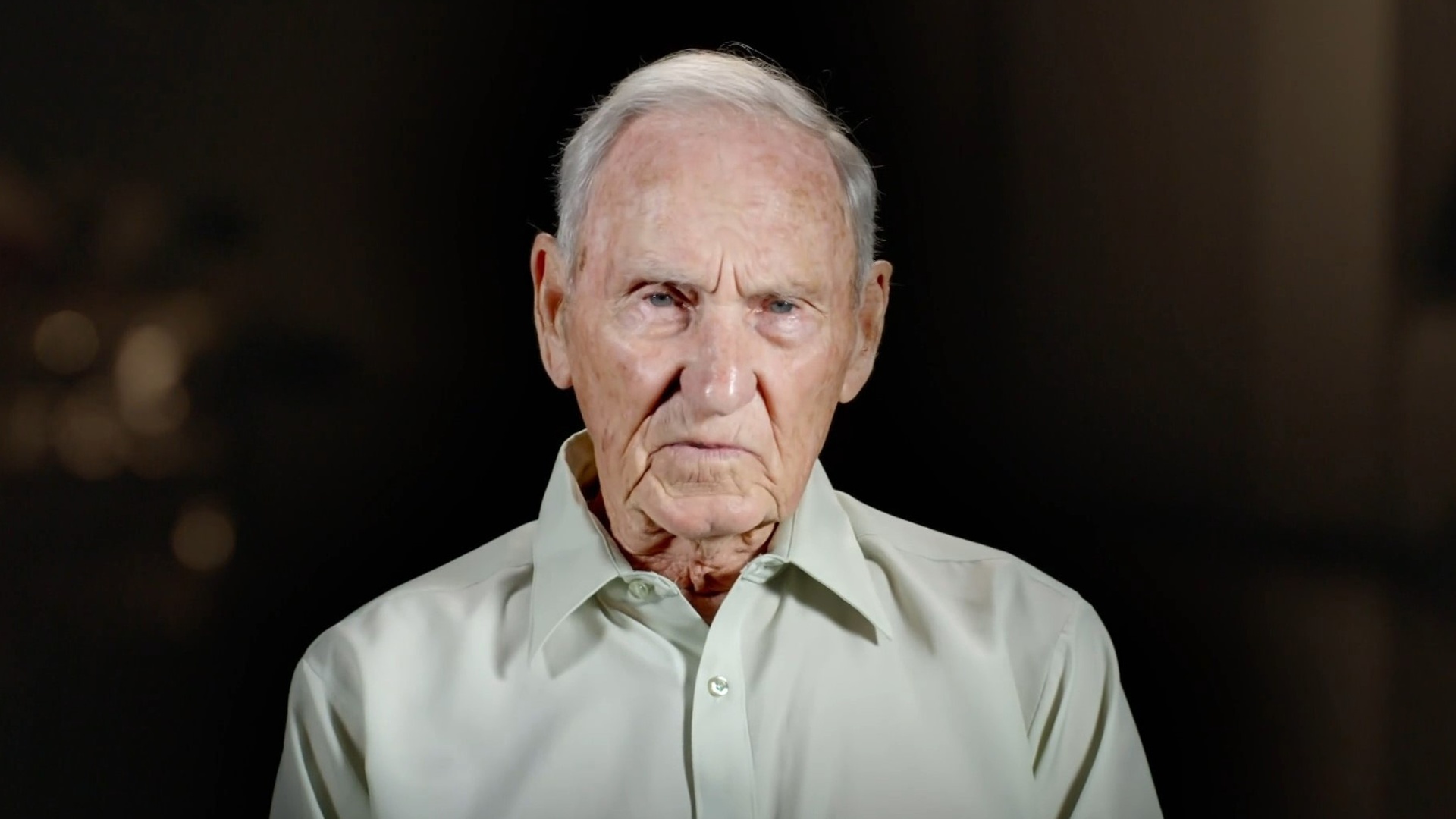 Lobo em Pele de Cordeiro : Um Casamento e Quatro Funerais