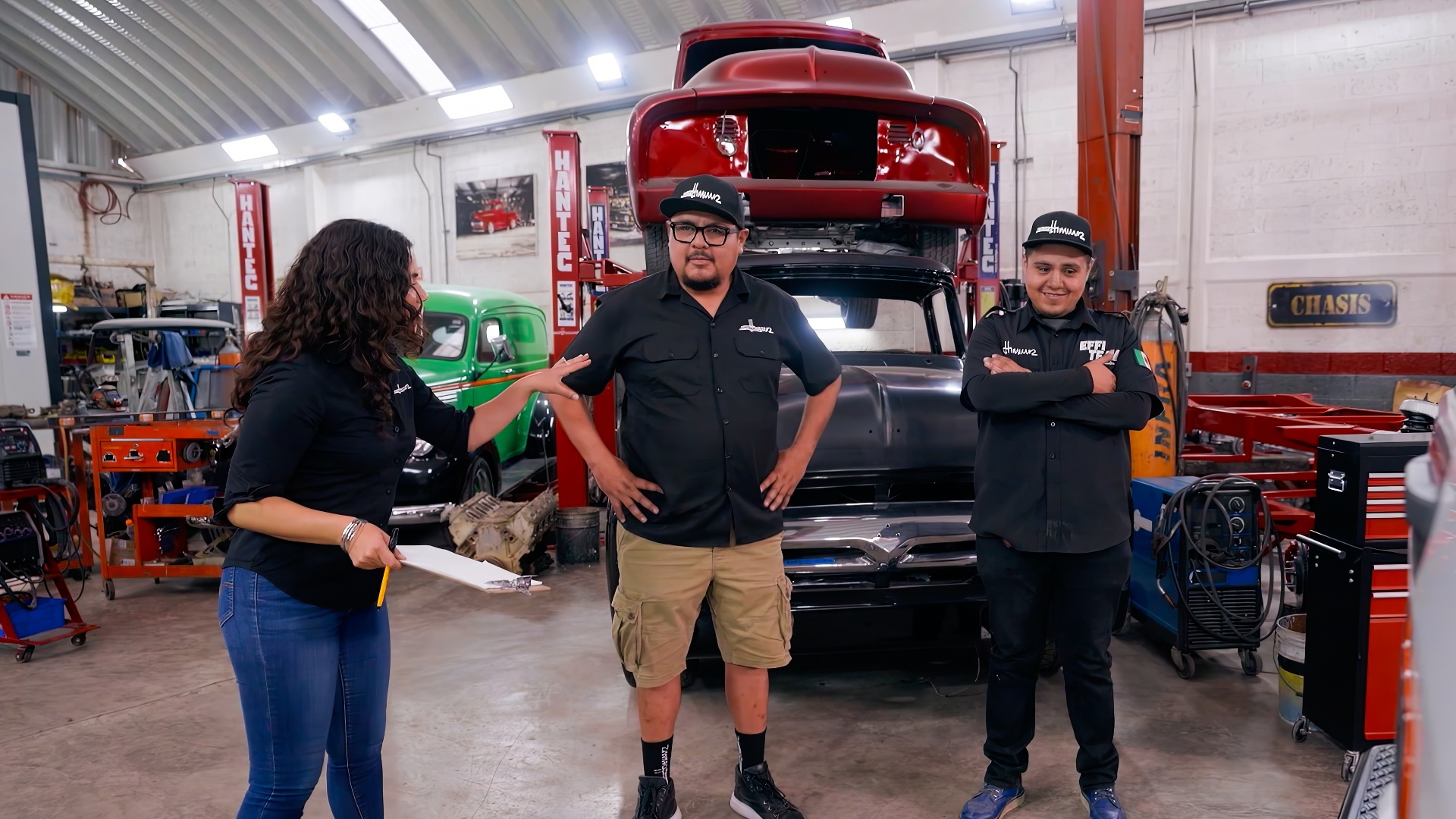 Mexicânicos e Outros Mecânicos : Ford 1956 Juan Cantú; Jeep Mojave...